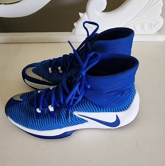 Nike Zoom Clear Out TB Game Royal Men's shoe size 7.5. - Picture 1 of 5
